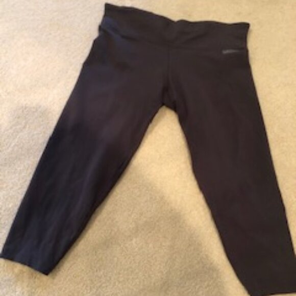 Calvin Klein Performance Activewear Capri Length Mid Rise Leggings Dk Gray Sz L - Picture 1 of 6